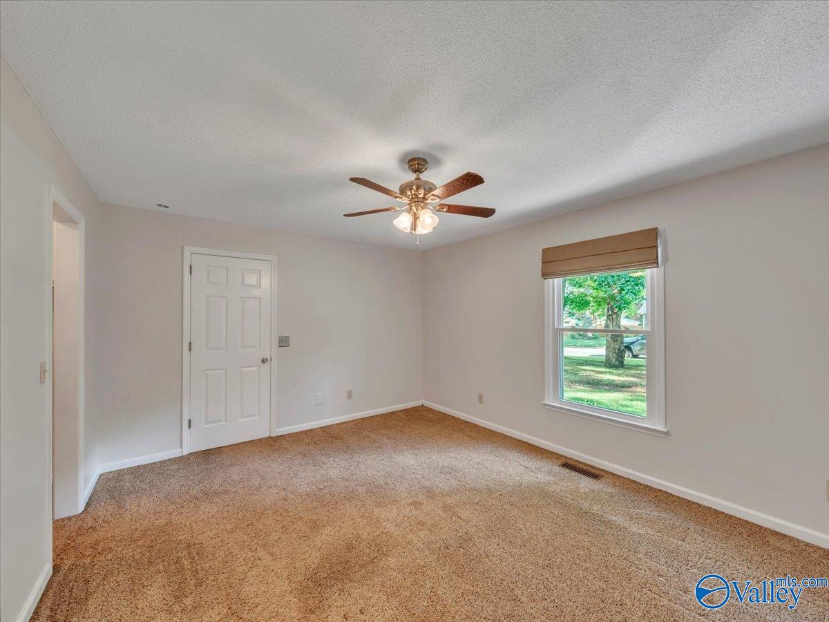 140 Oakcrest Road, Huntsville, Alabama image 19