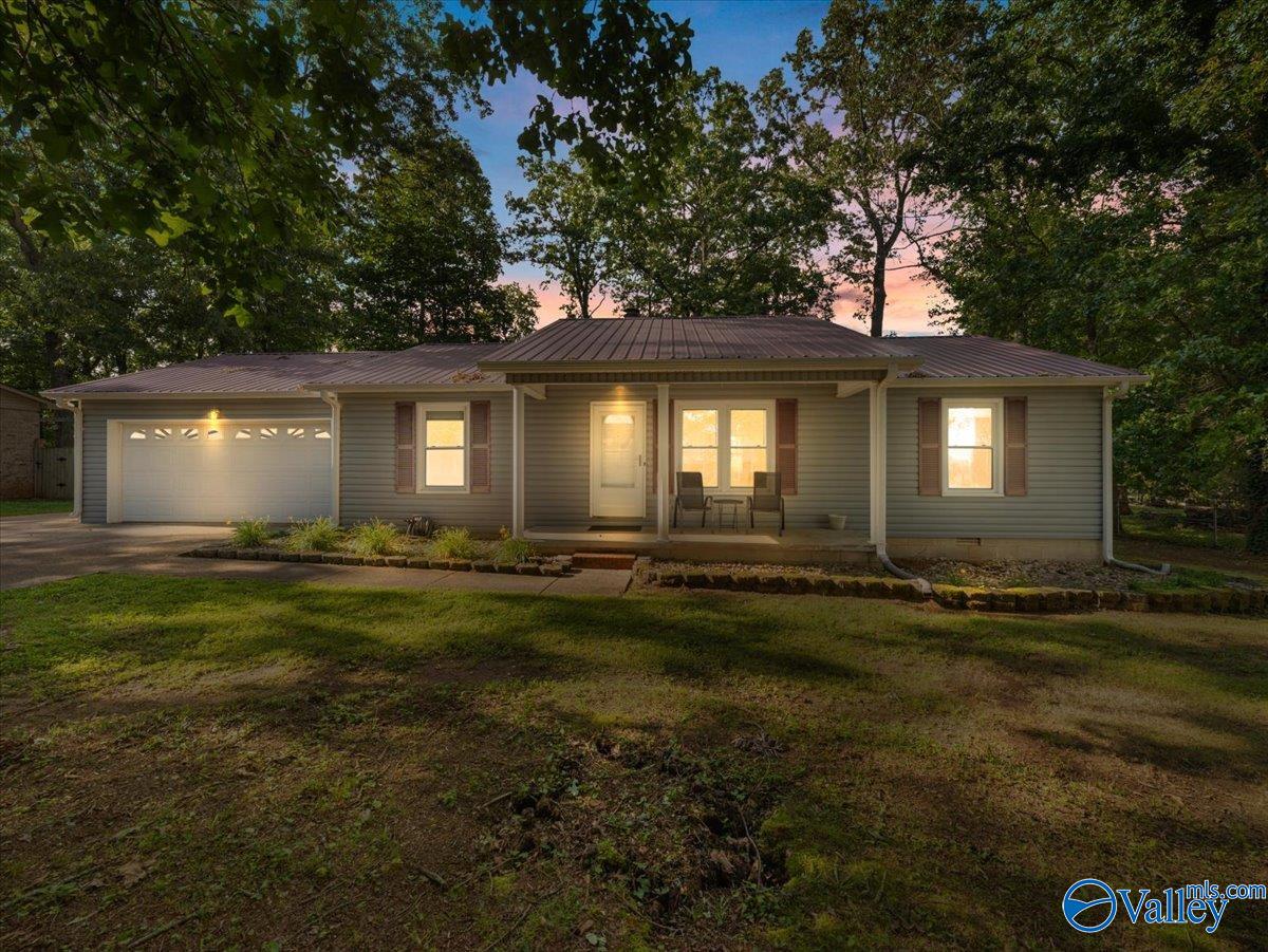 140 Oakcrest Road, Huntsville, Alabama image 1