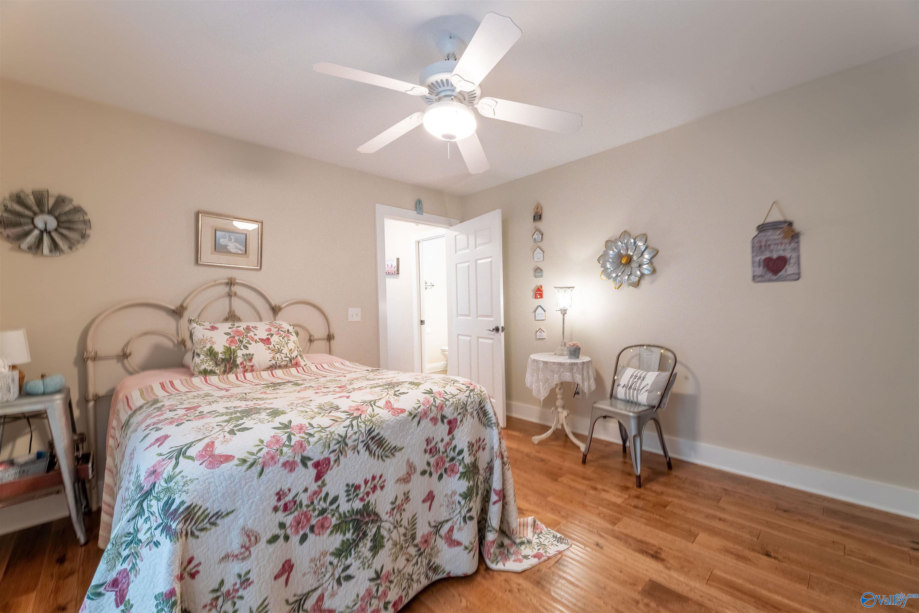 1658 Solitude Avenue, Albertville, Alabama image 37