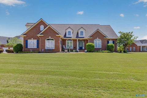 Homes For Sale - 202 Marsh Lane<br/> Talladega County, Oxford, AL 35203