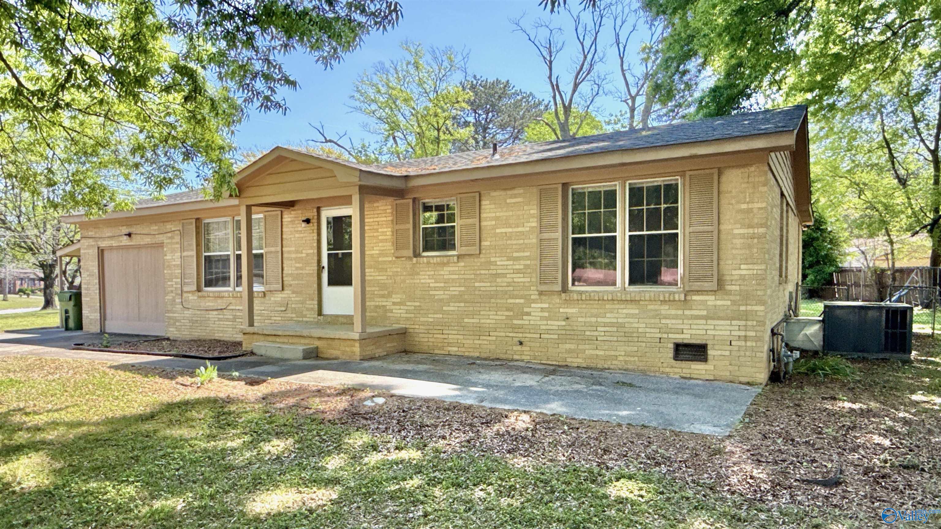 4216 Eastland Drive
