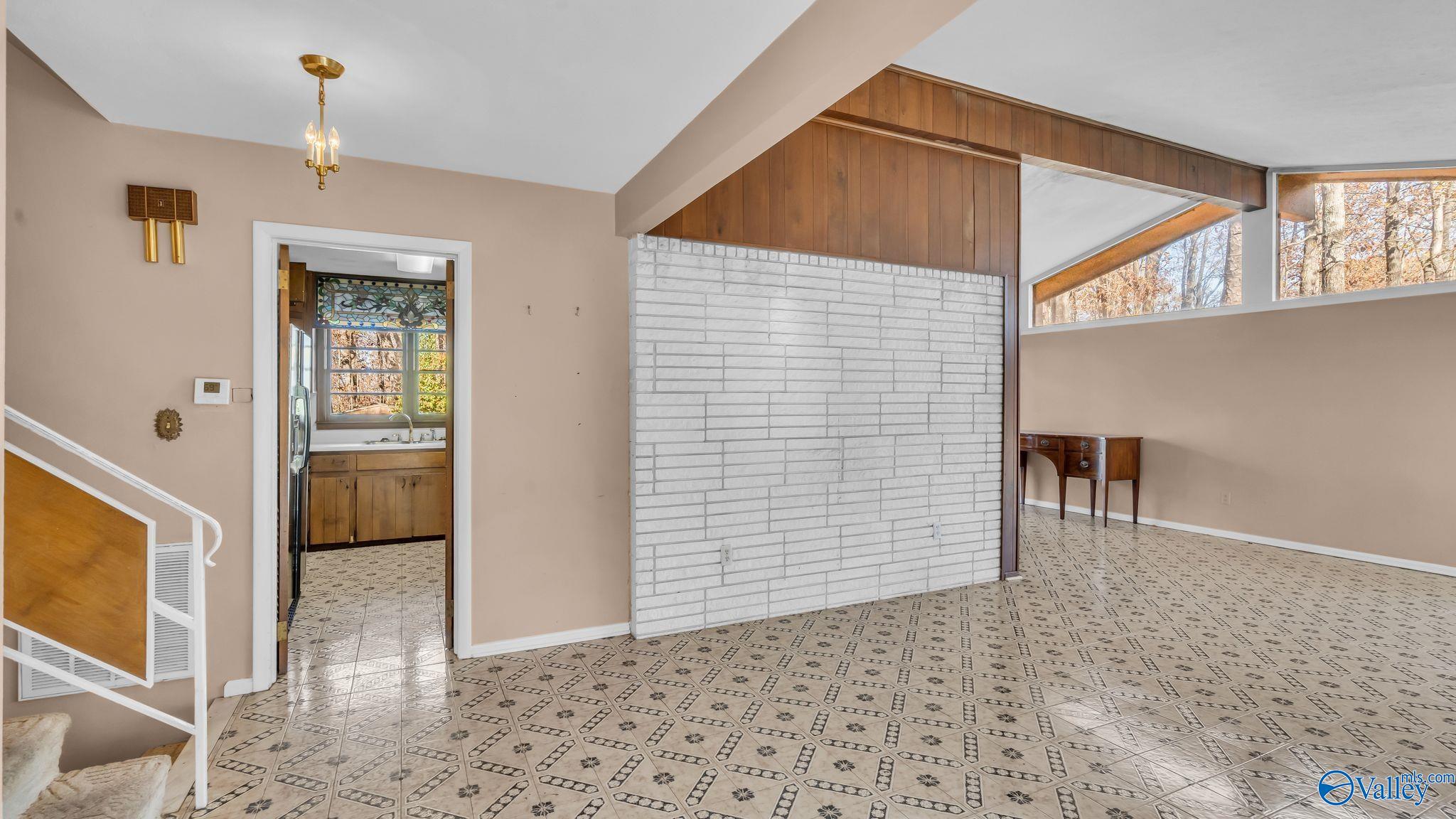 137 Bridlewood Drive