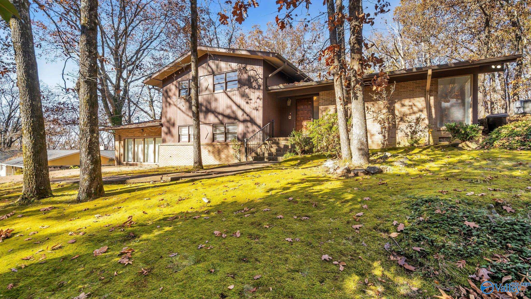 137 Bridlewood Drive