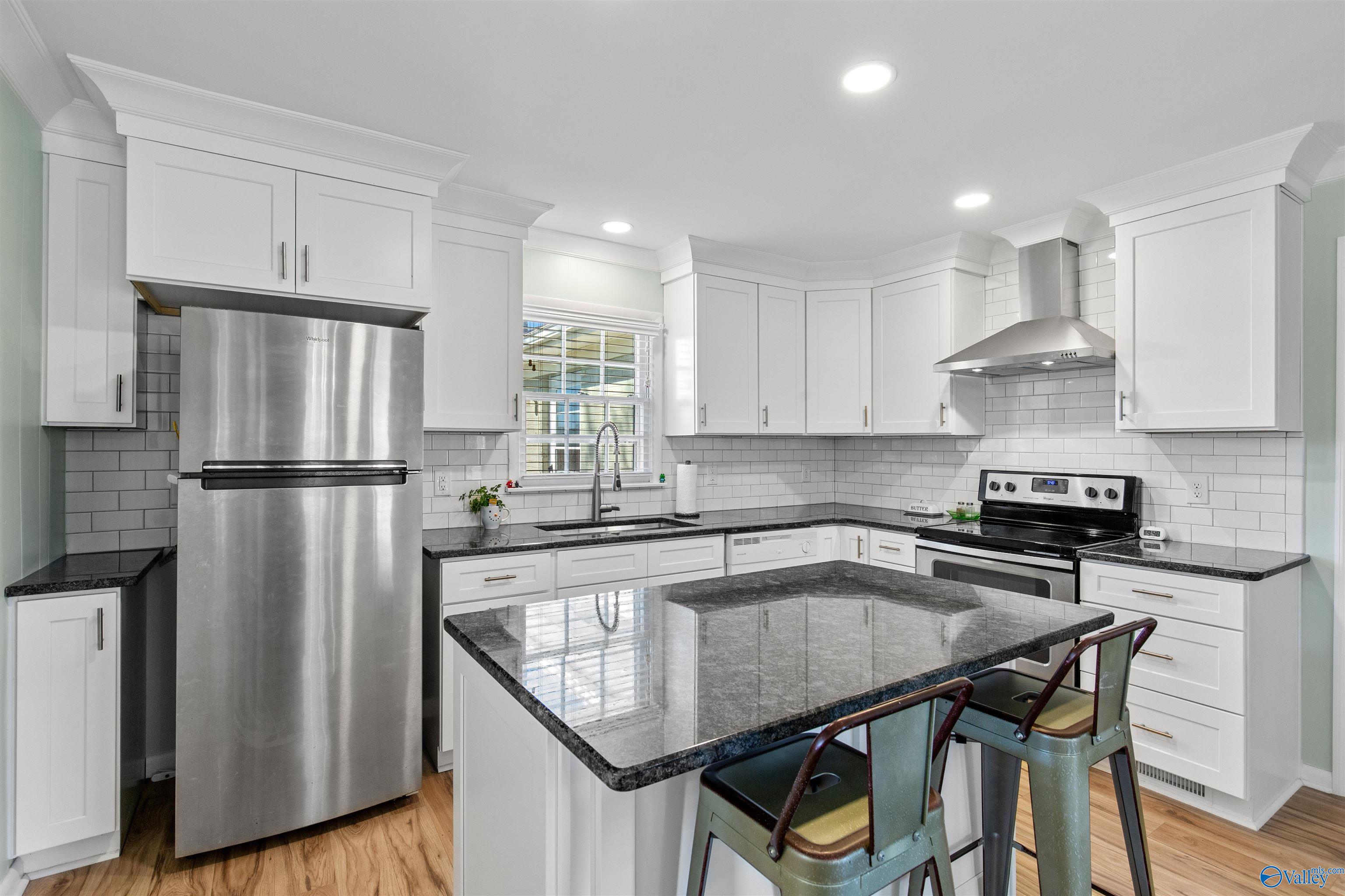 1206 Fern Street, Athens, Alabama image 11