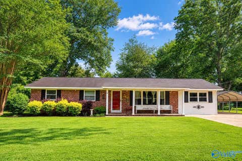 Homes For Sale - 509 Sunset Avenue<br/> Marshall County, Albertville, AL 35950