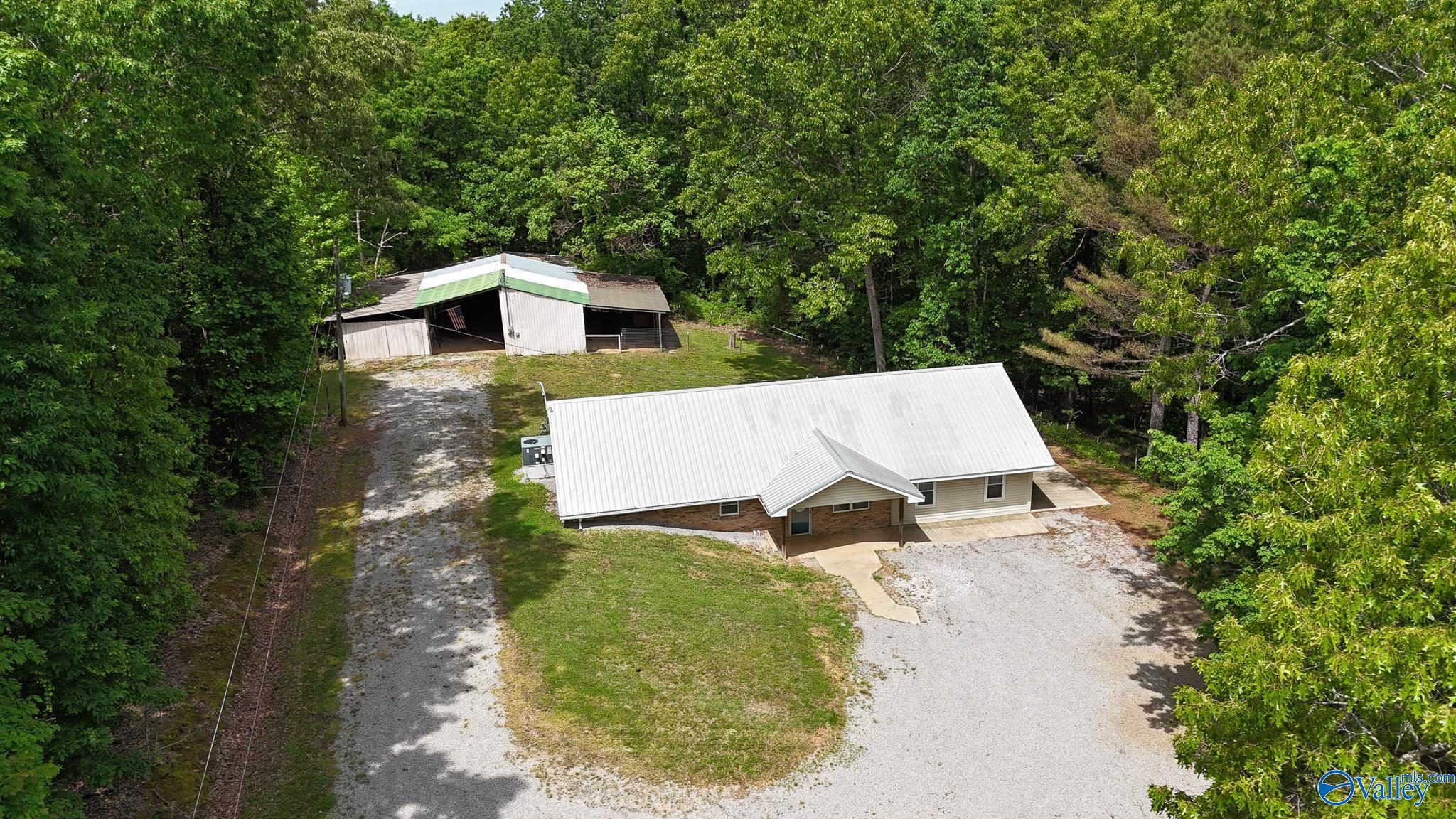 308 Redwood Avenue, Hamilton, Alabama image 40
