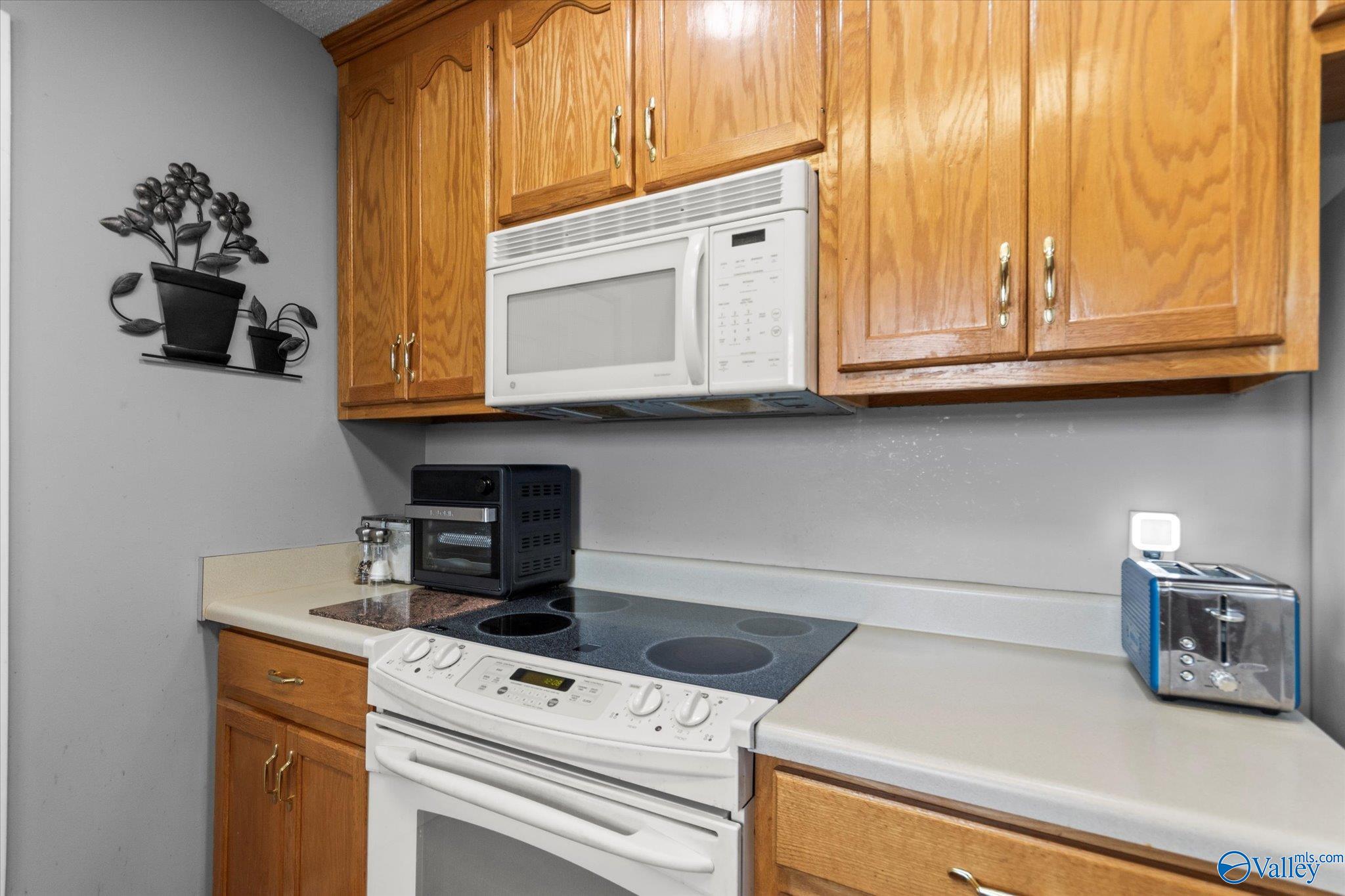 194 Bonaire Drive, Huntsville, Alabama image 10