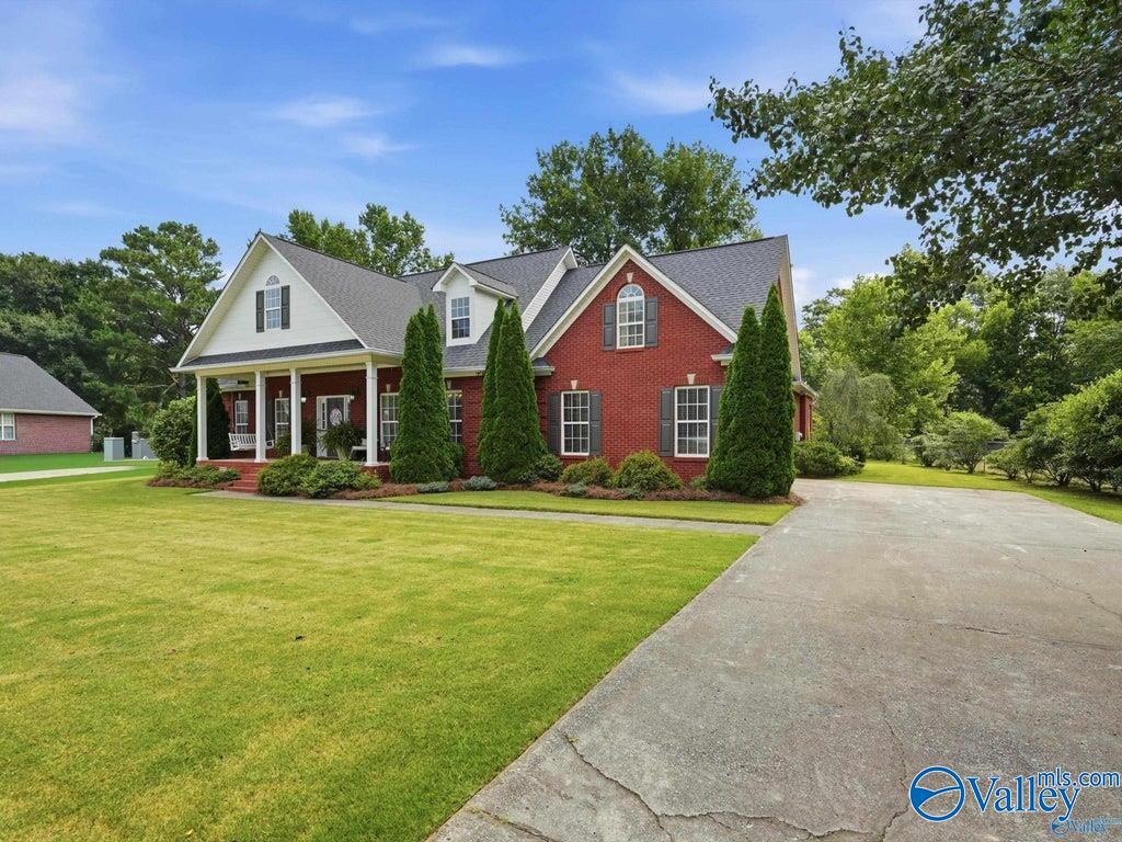 1013 Mill Race Circle