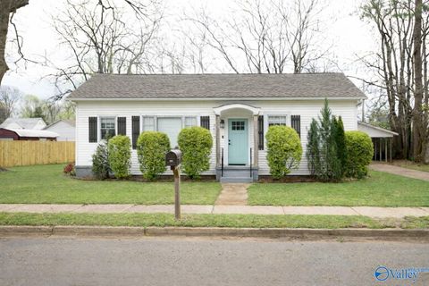 Homes For Sale - 3607 Dubose Street<br/> Huntsville, AL 35805