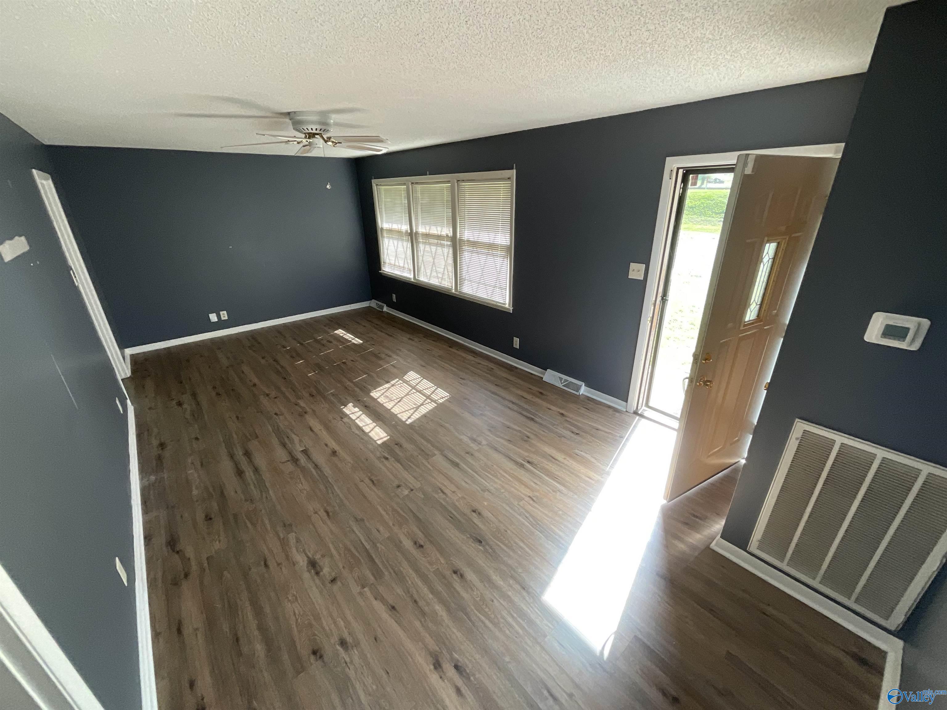 3931 Neptune Drive, Huntsville, Alabama image 4