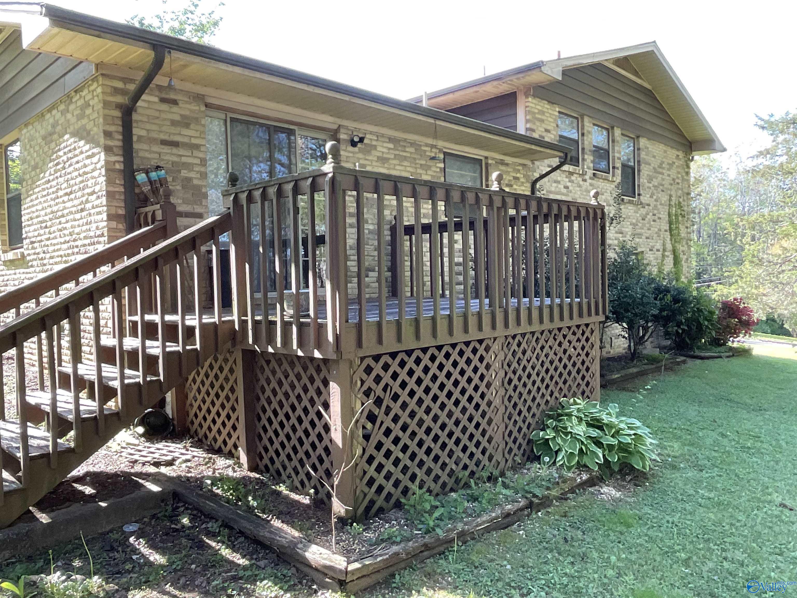 3931 Neptune Drive, Huntsville, Alabama image 2