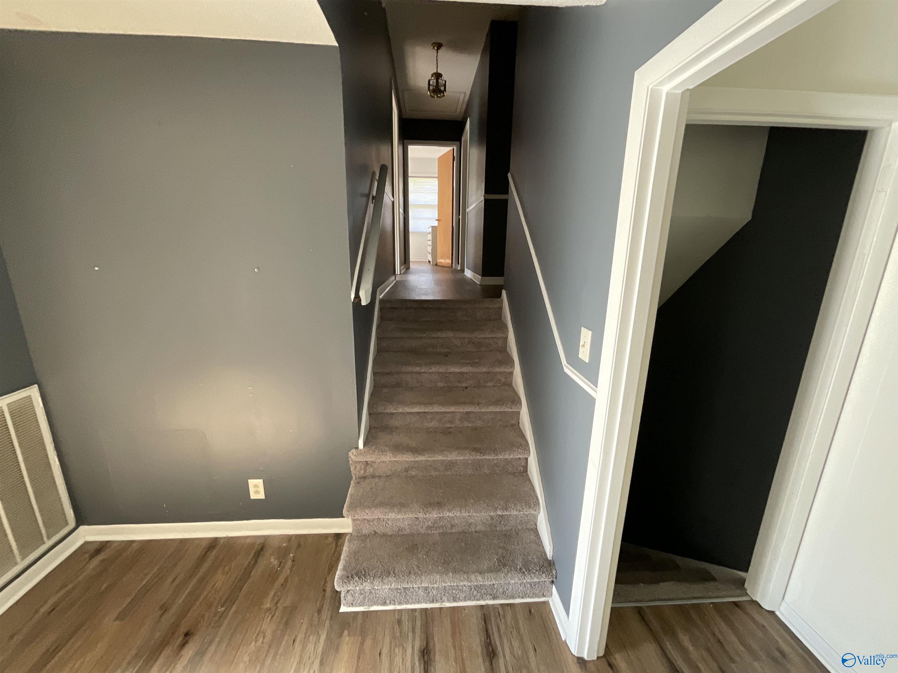 3931 Neptune Drive, Huntsville, Alabama image 7