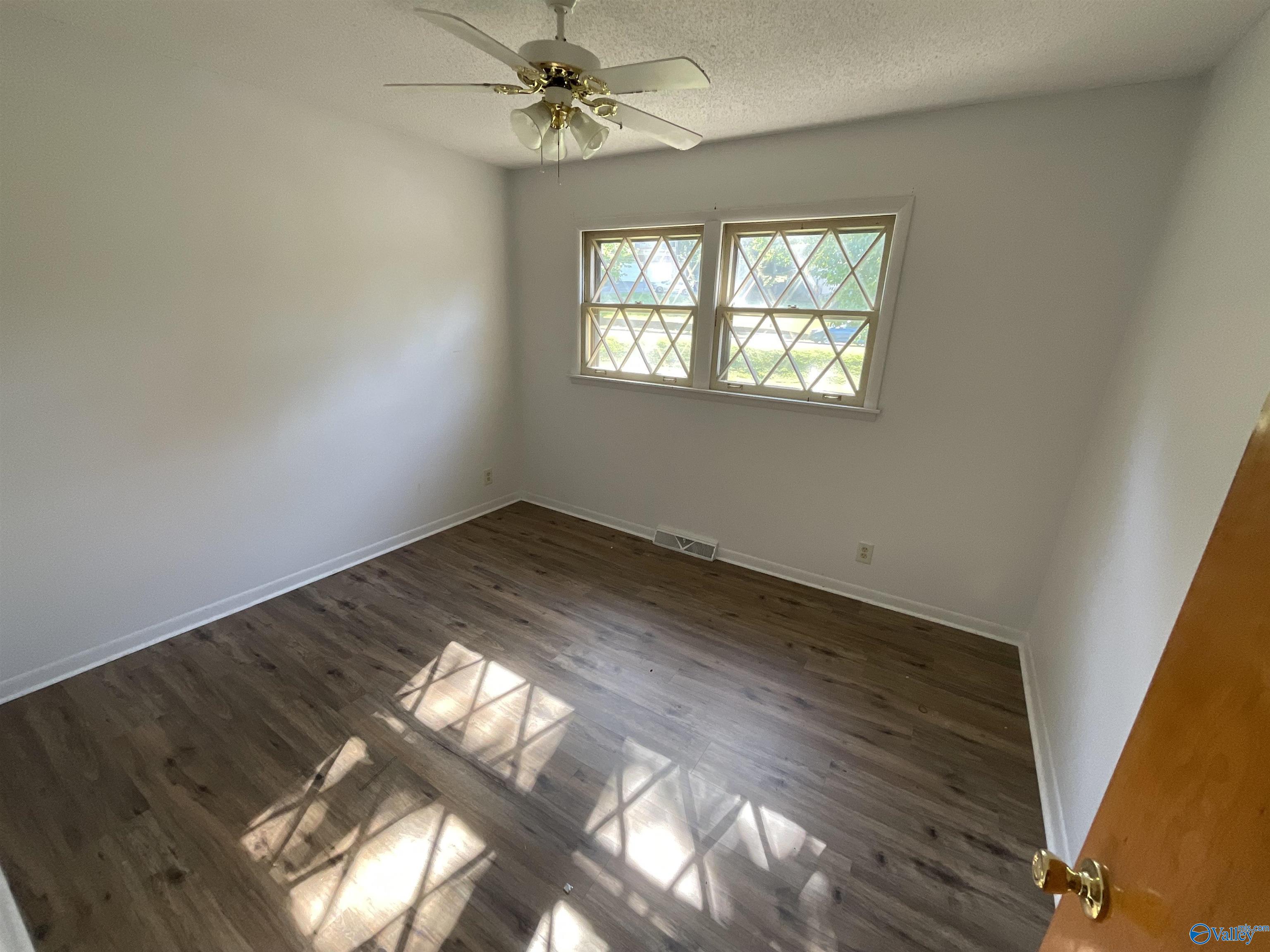 3931 Neptune Drive, Huntsville, Alabama image 13