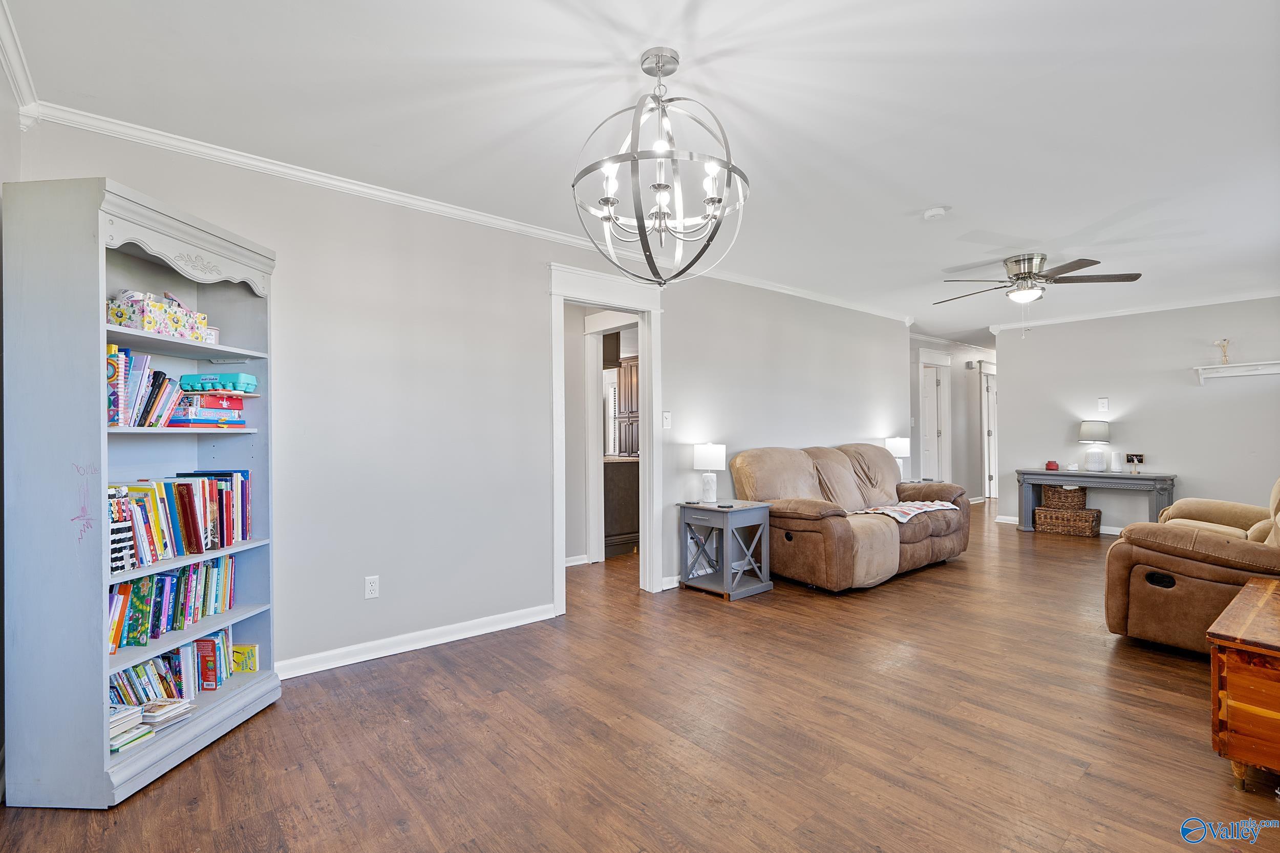 2121 Villaret Drive, Huntsville, Alabama image 7