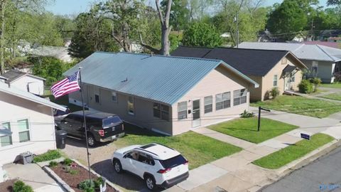 509 N 33rd Street N Gadsden AL 35904