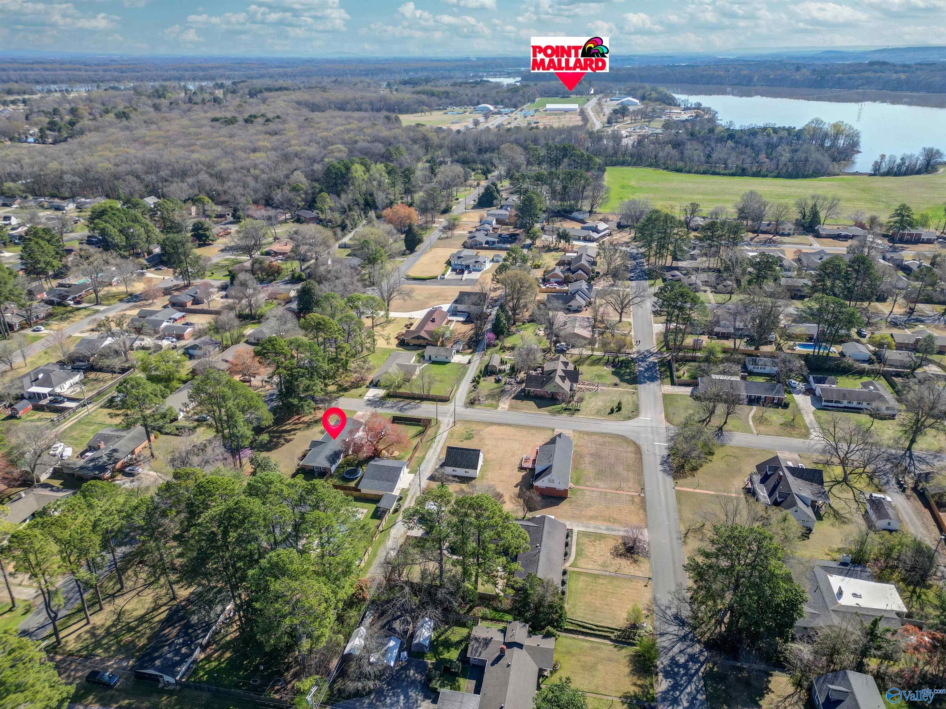 2415 Stratford Road, Decatur, Alabama image 2