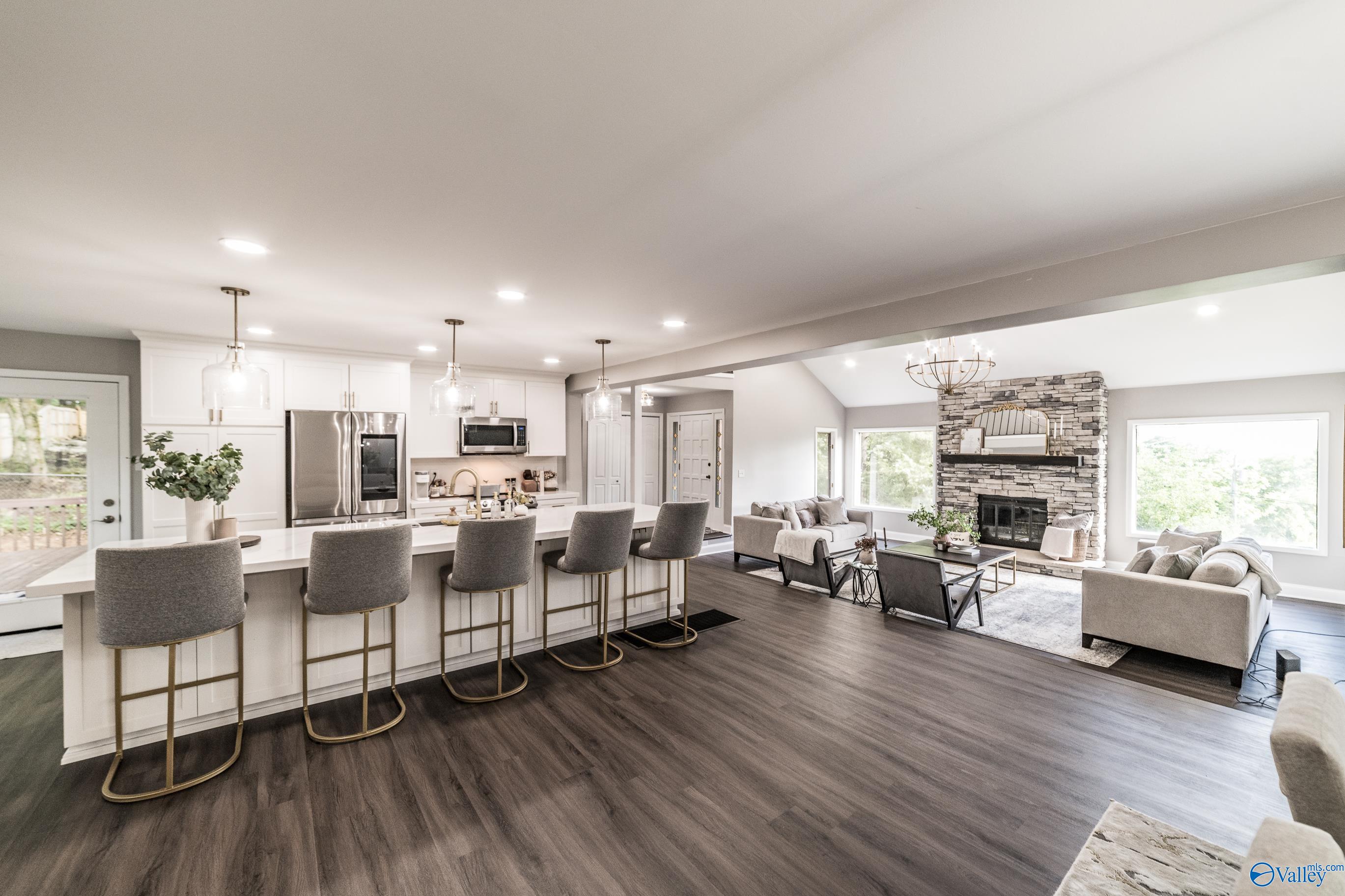 1424 Governors Drive, Huntsville, Alabama image 4