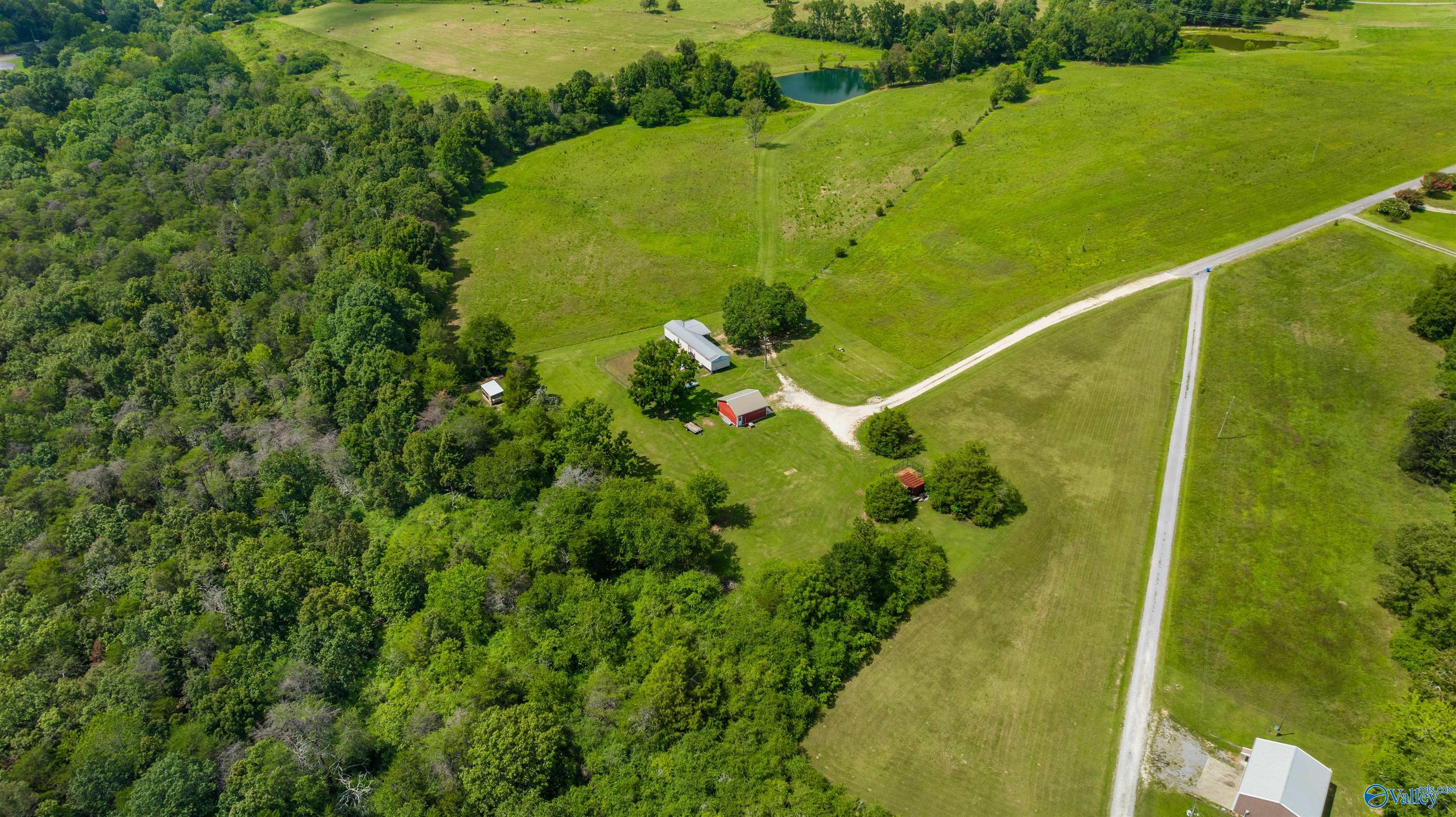 424 County Road 679, Fort Payne, Alabama image 41