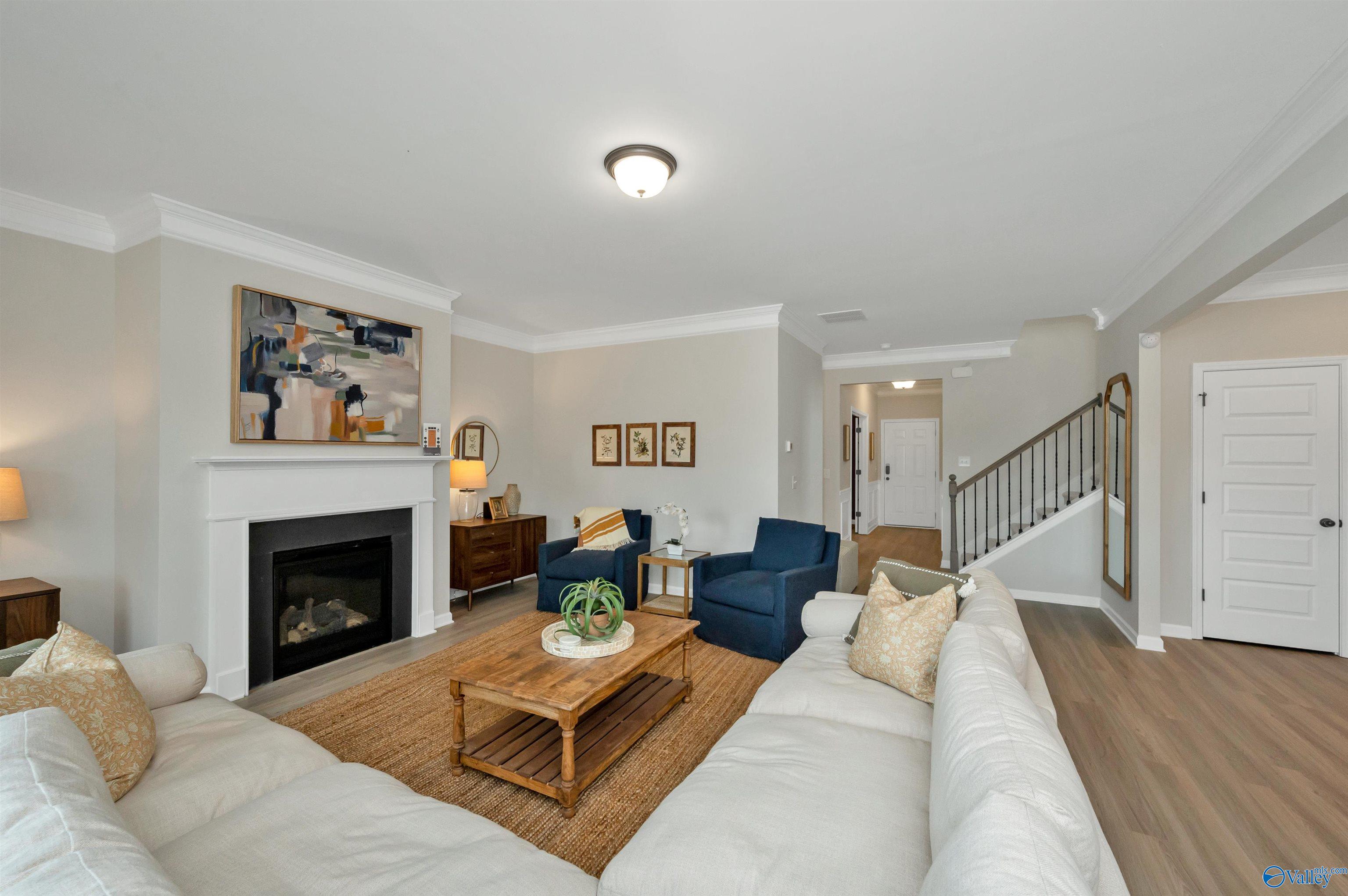 7337 Pine Run Lane