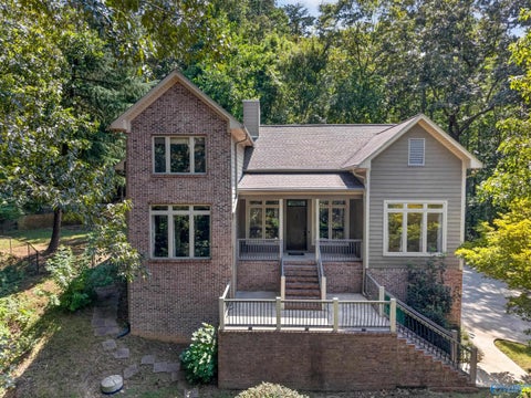 Homes For Sale - 1372 Saint Andrews Pkwy<br/> Oneonta, AL 35121