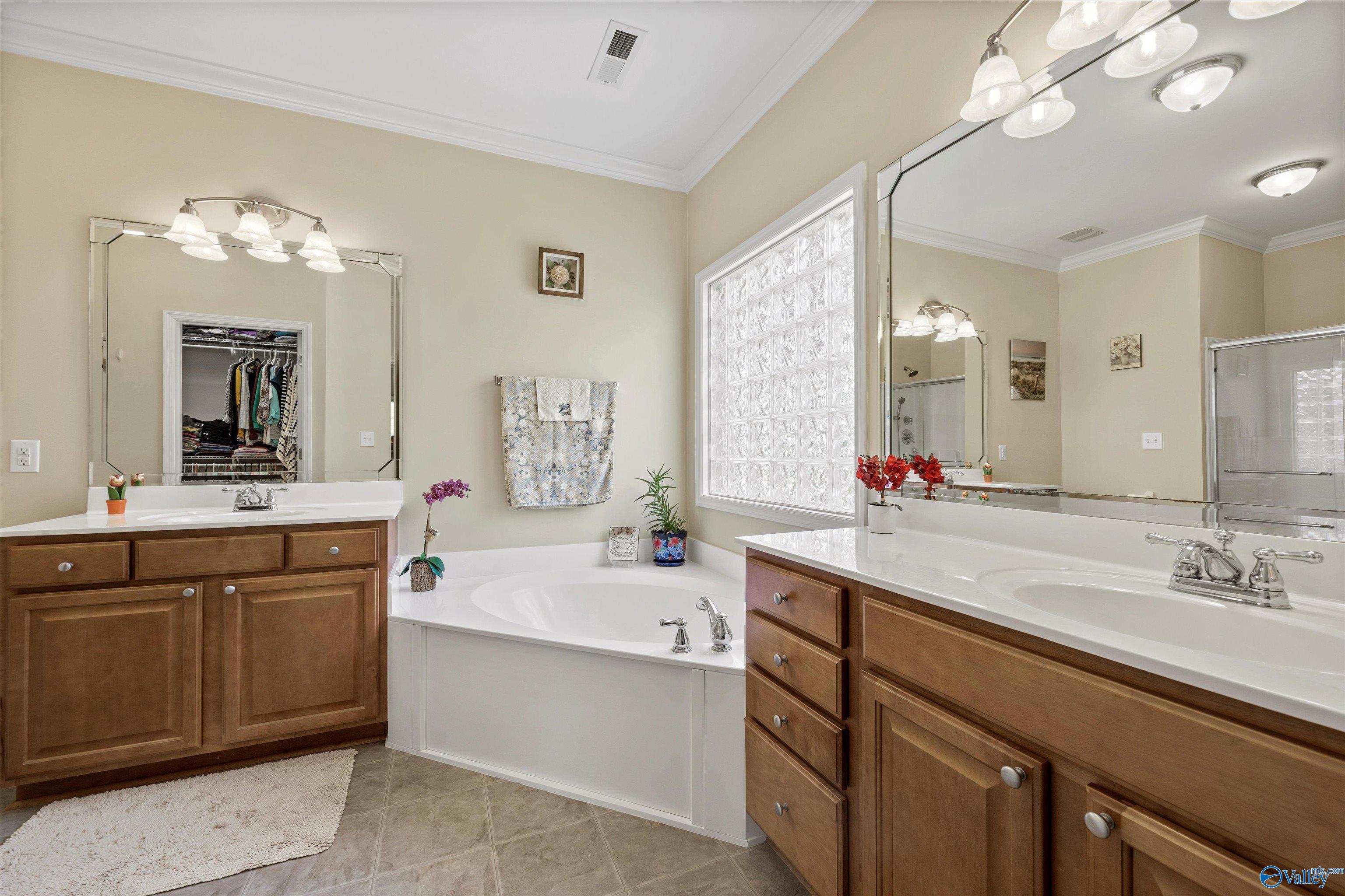 4600 Talbot Drive, Owens Cross Roads, Alabama image 17
