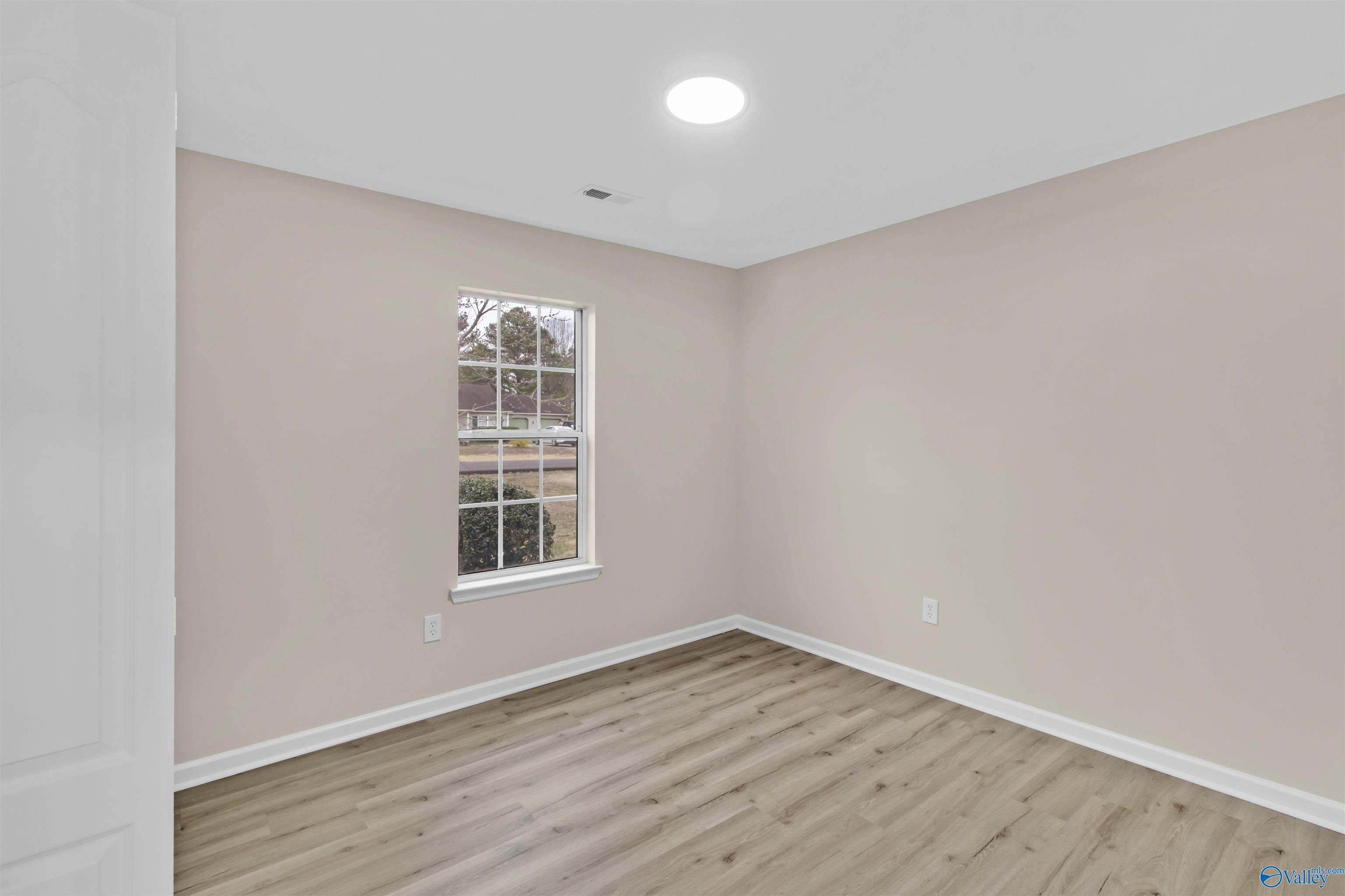 218 Barberry Lane, Toney, Alabama image 17