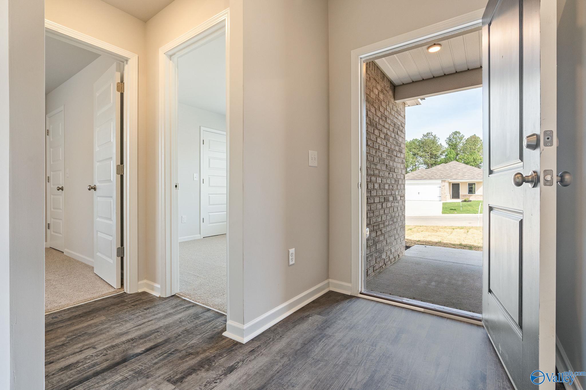 175 Point Cadet Avenue, Toney, Alabama image 3