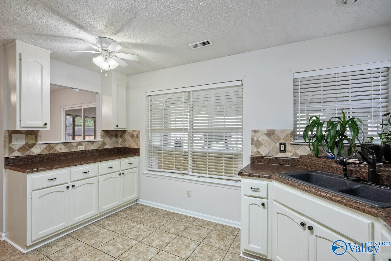 14018 Galveston Circle, Huntsville, Alabama image 8
