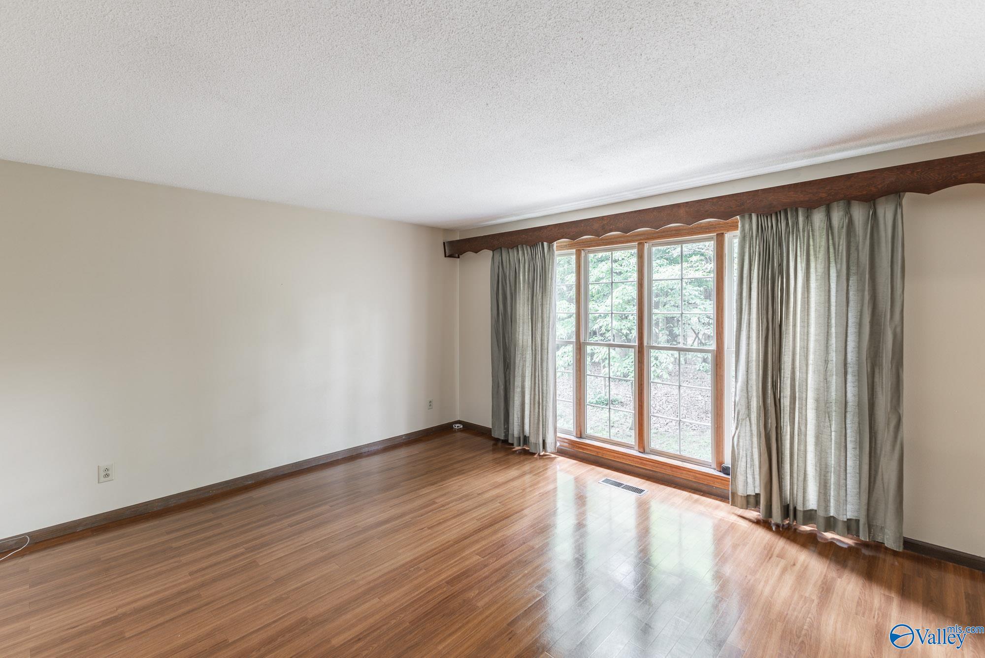 711 Norton Drive, Athens, Alabama image 28