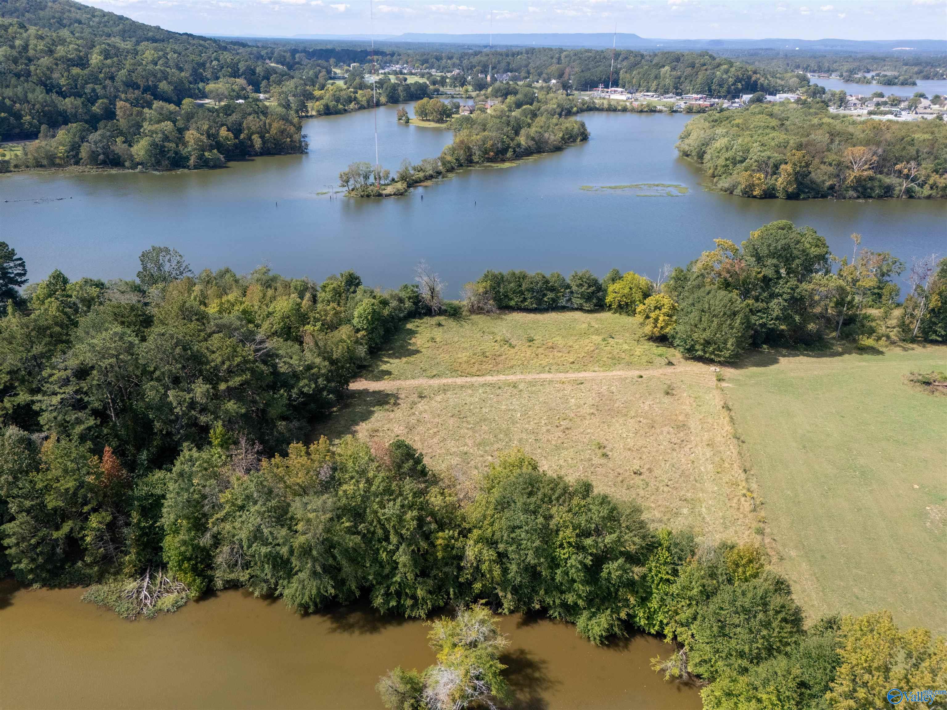 7.4 acres Riverside Drive