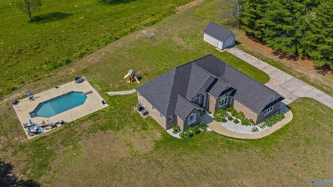 Homes For Sale - 621 Sunset Drive<br/> Henagar, AL 35978