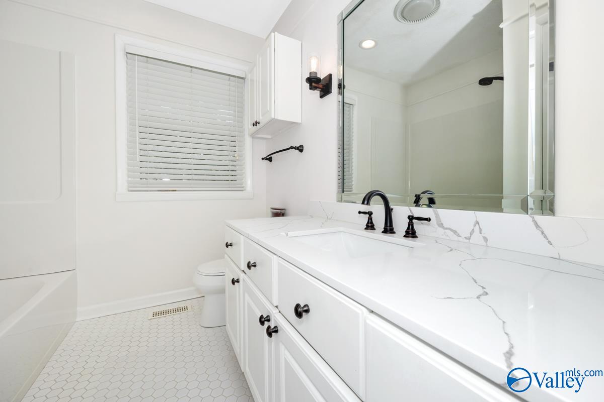 620 Valley View Terrace, Huntsville, Alabama image 23
