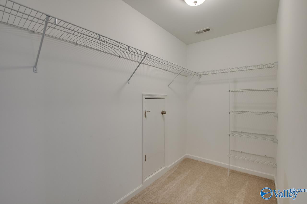 15135 Lakeside Drive, Huntsville, Alabama image 36
