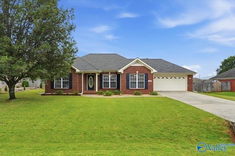 Photo of 239 Morning Star Drive, Huntsville, AL 35811 (MLS # 21919079)