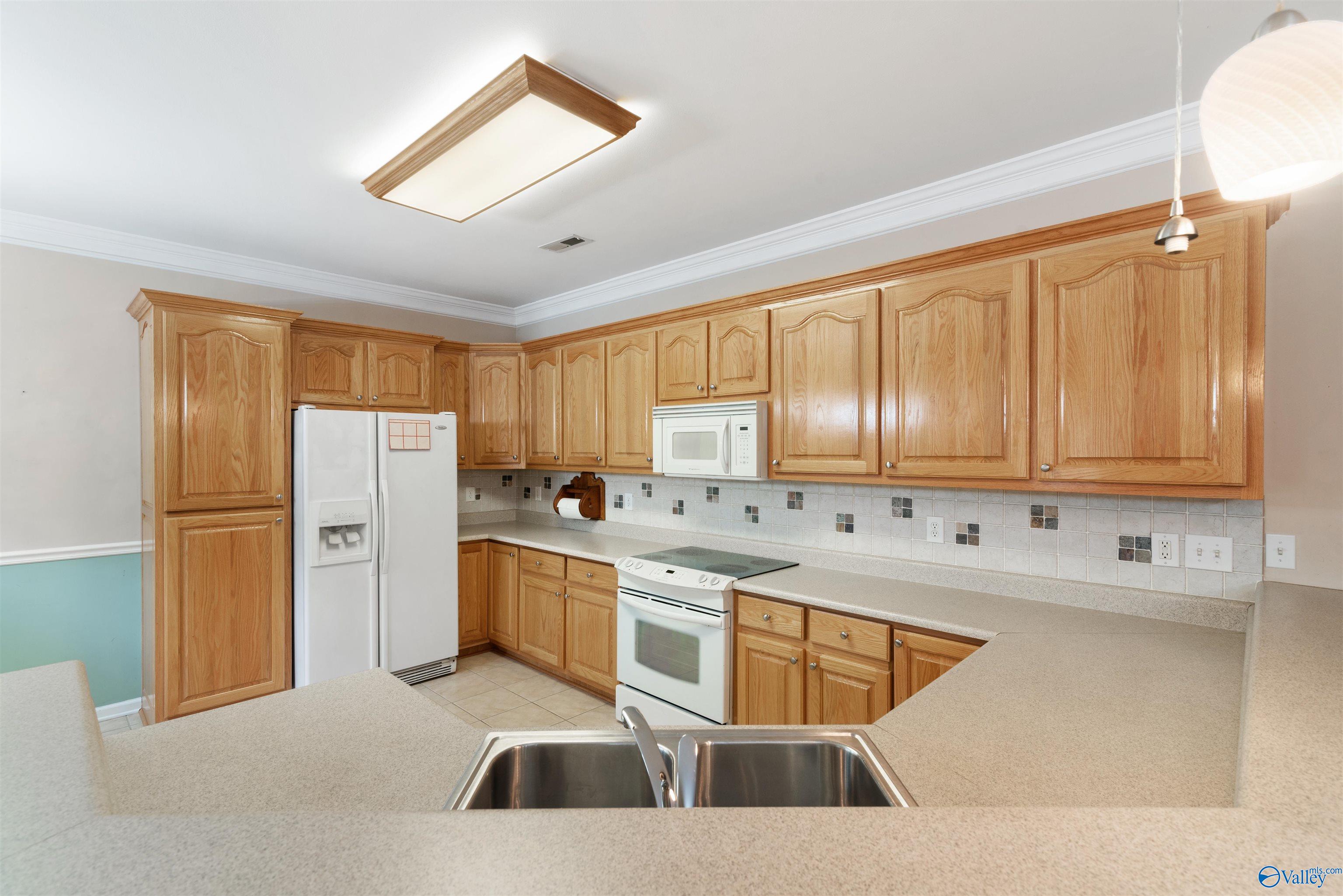 749 Martin Street, Hartselle, Alabama image 9