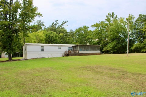 Mobile Home For Sale - 305 Menominee Road<br/> Langston, AL 35755