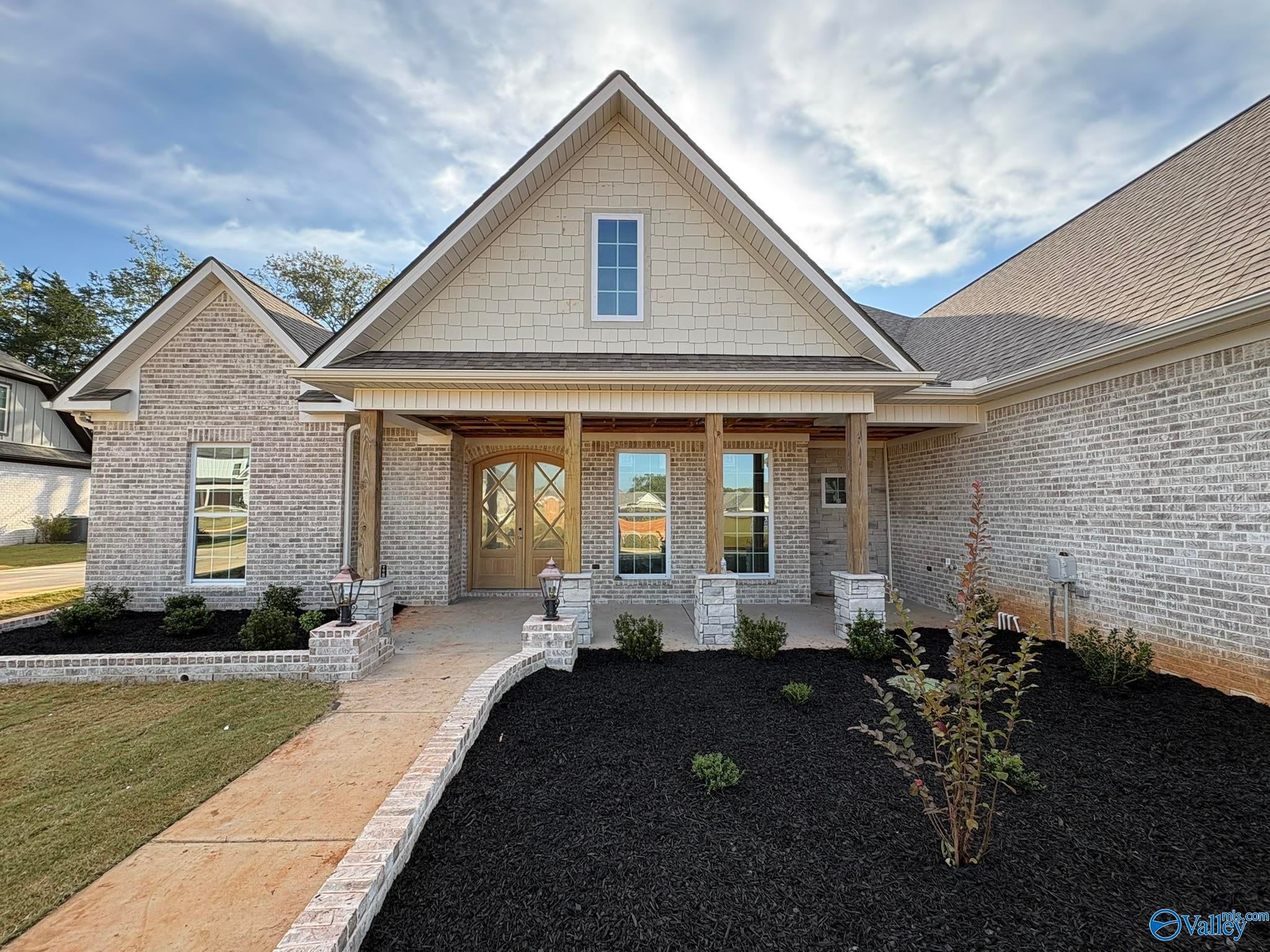 126 Lanwood Drive