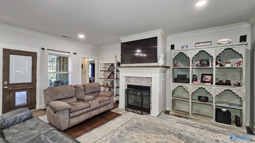18795 S Haven Circle, Athens, AL 35613 | MLS 21910891 | Listing