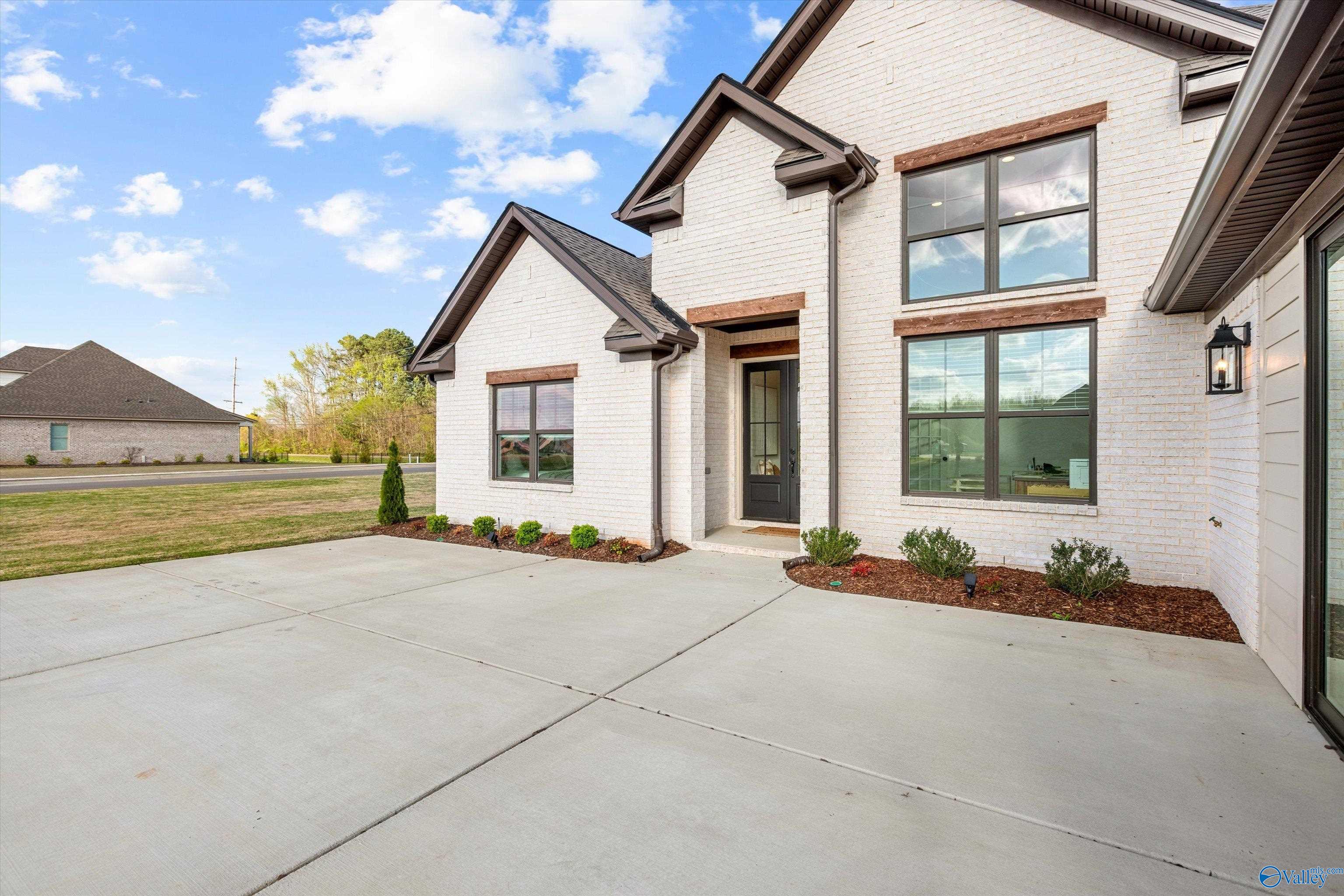 17592 Carillon Drive