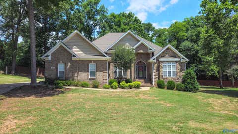 Homes For Sale - 105 Karissa Pointe Cir<br/> Huntsville, AL 35811