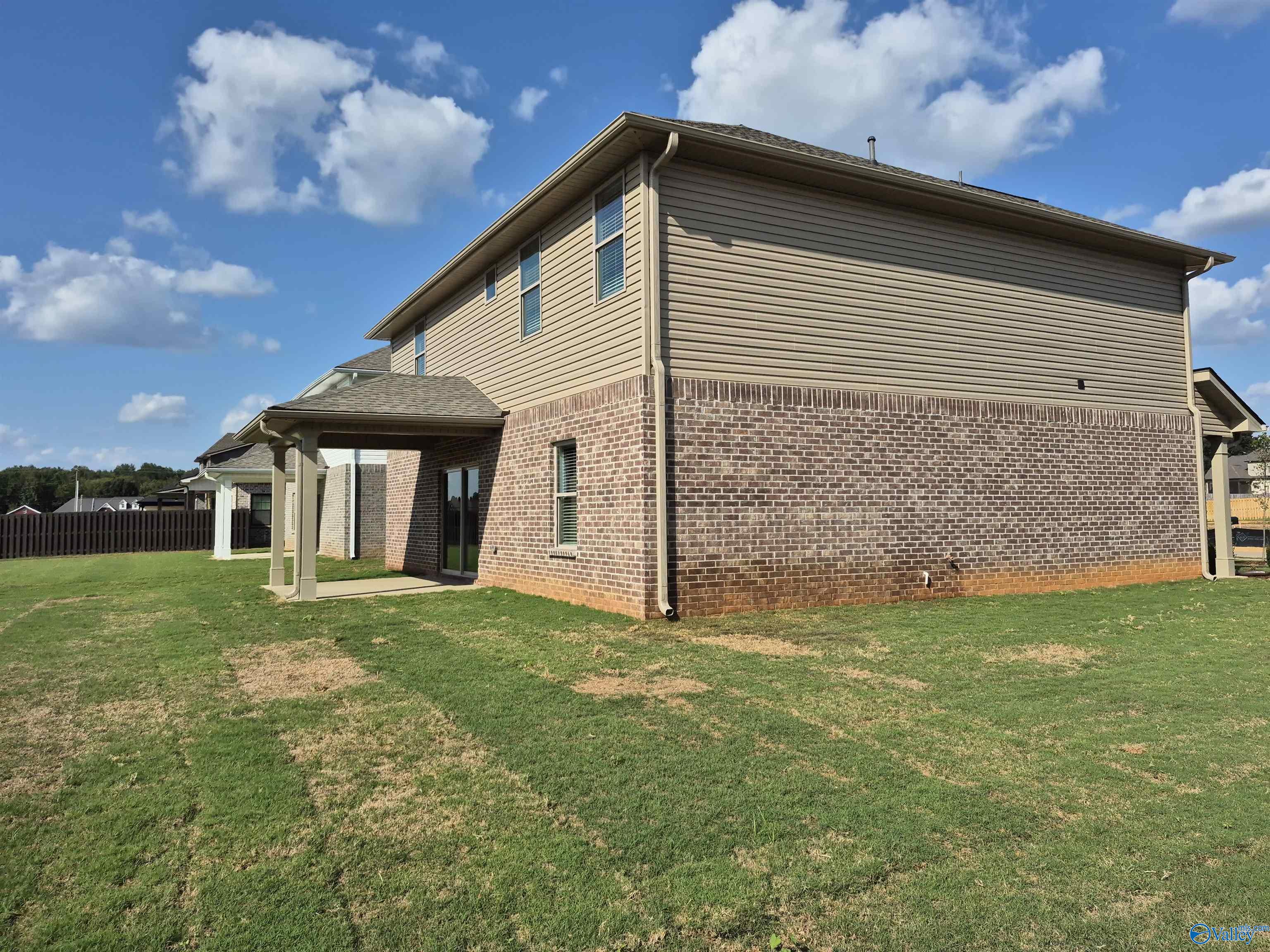 16895 Whispering Pines