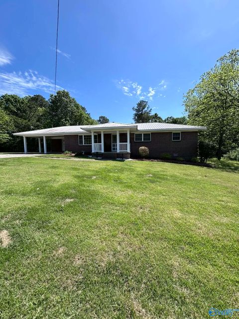 468 Becky Allen Circle Rainbow City AL 35906