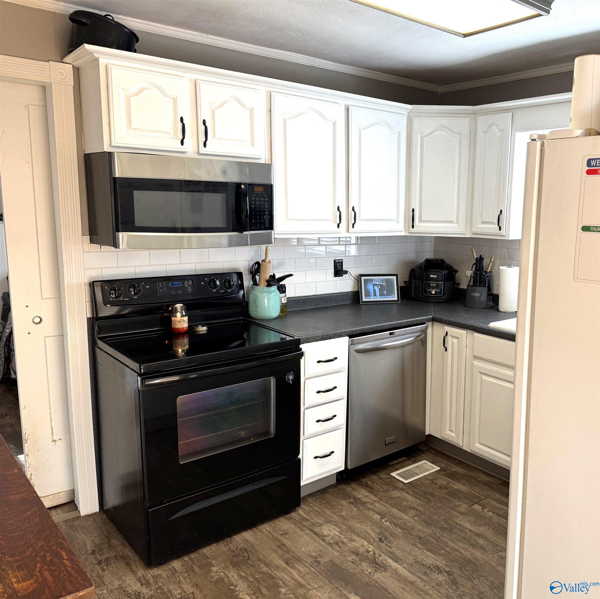 205 Pine Road, Gadsden, Alabama image 7