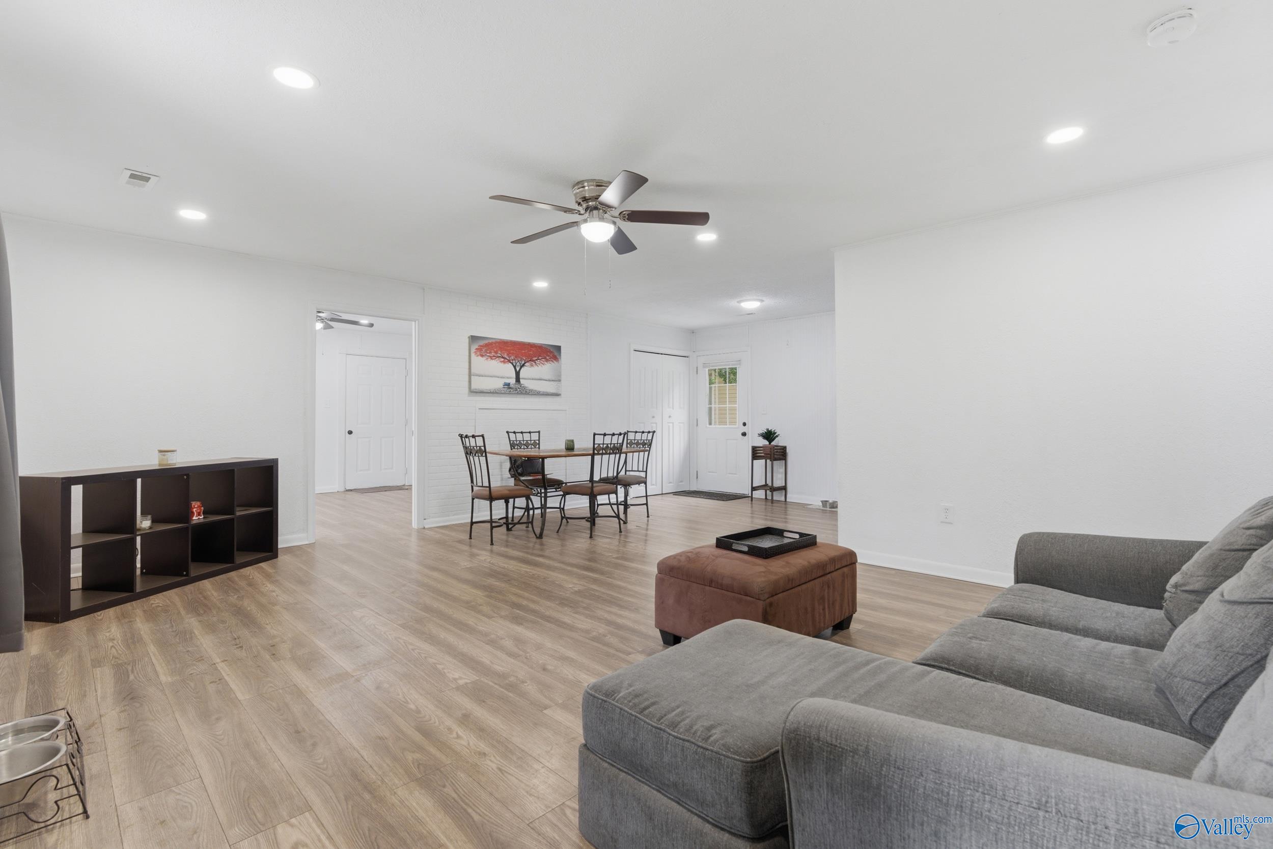 994 County Road 183