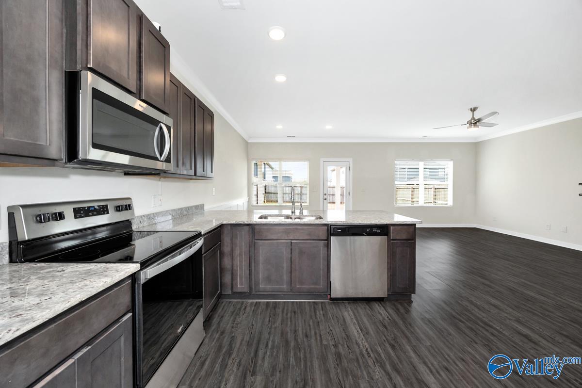 6032 Barringer Court, Huntsville, Alabama image 2