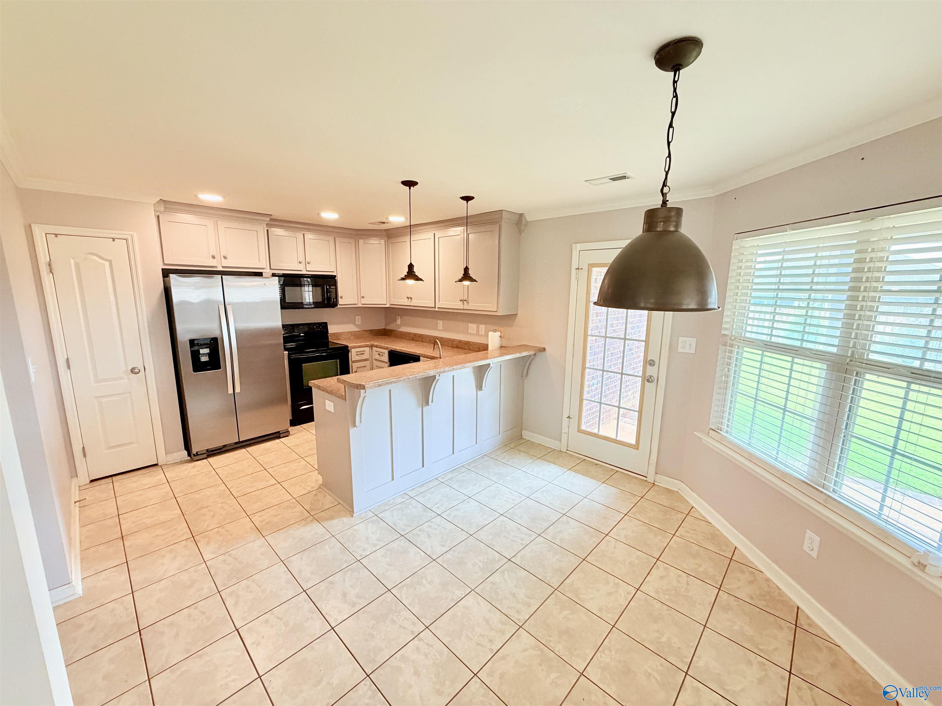 14350 Royal St George