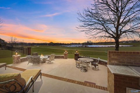 Homes For Sale - 24051 Piney Creek Drive<br/> Athens, AL 35613