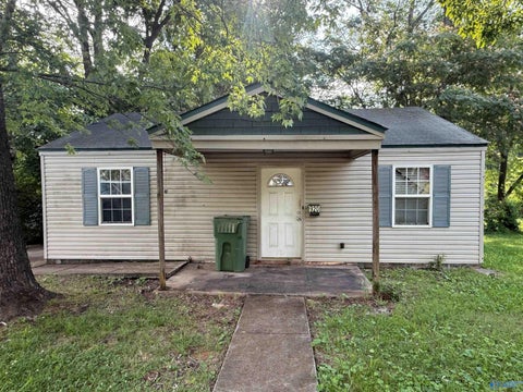 Homes For Sale - 920 Fairway Drive<br/> Madison County, Huntsville, AL 35816