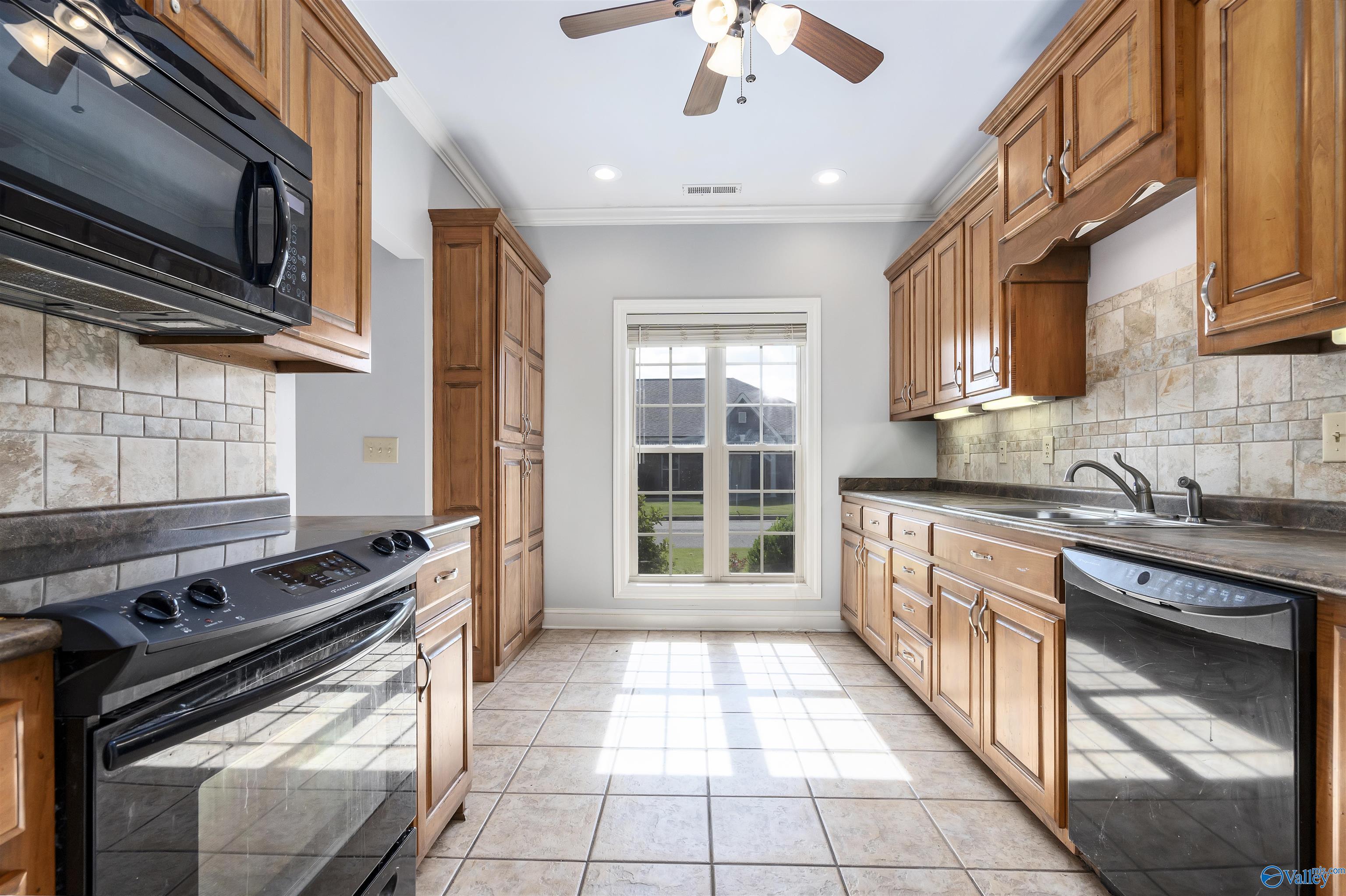 15844 Landview Lane, Athens, Alabama image 13