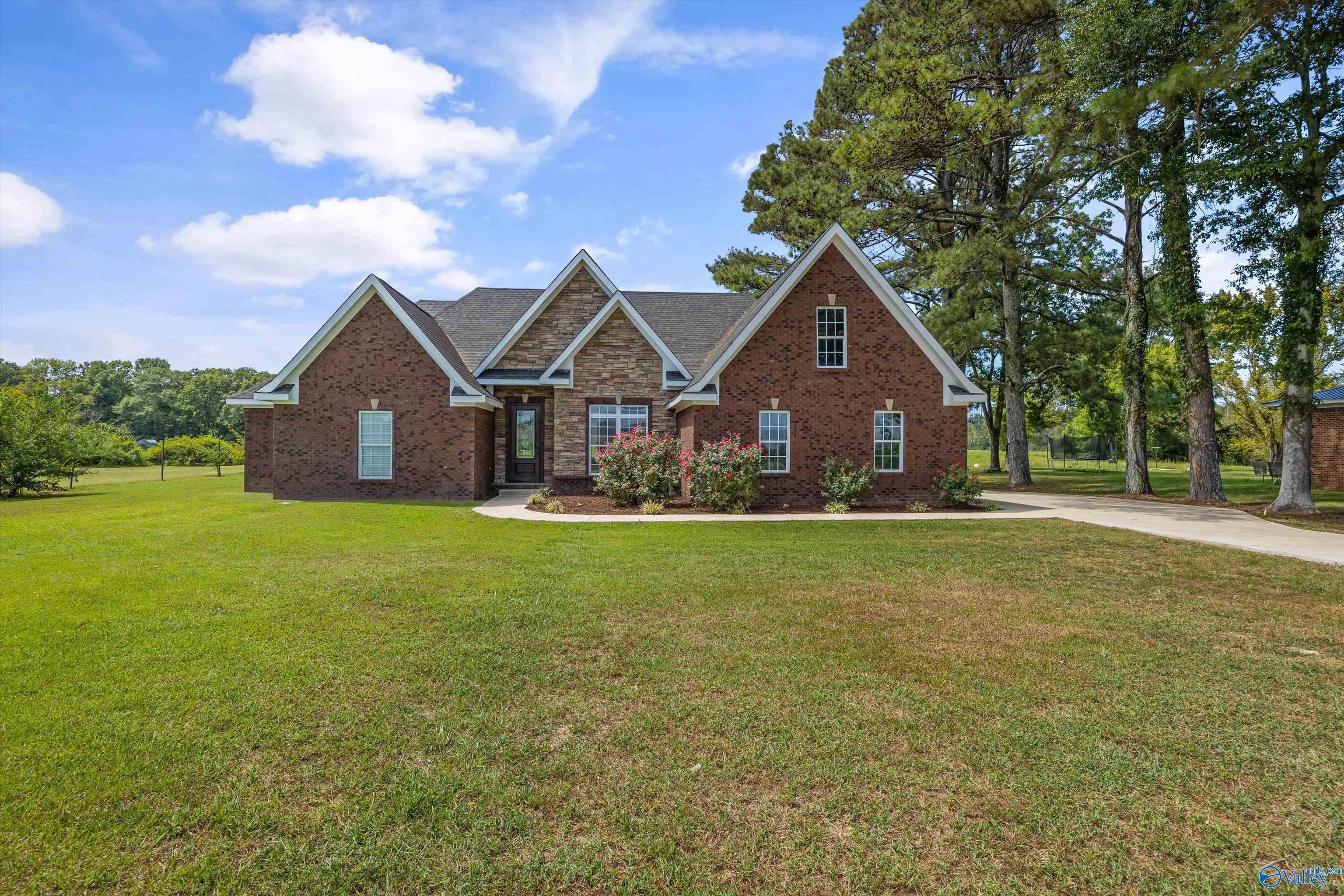 304 Brockway Road, Owens Cross Roads, Alabama image 1